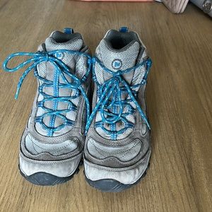 Merrell women’s hiking boots size 9.5